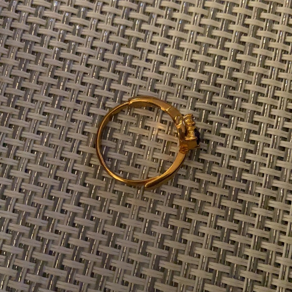 Ring - Picture 4 of 4
